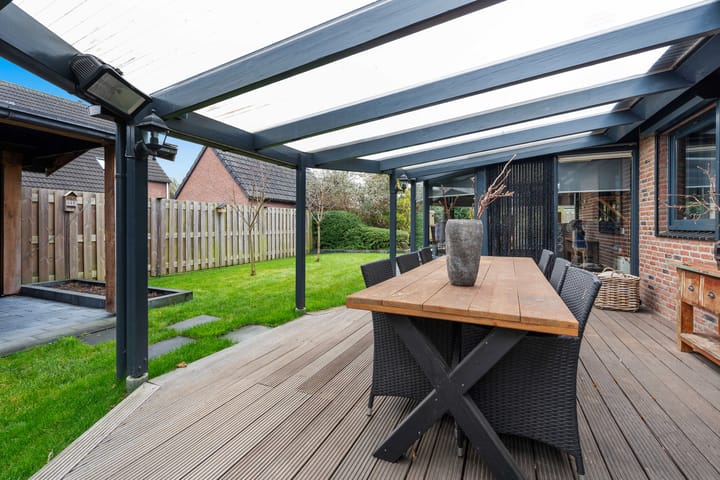 Photo 41 of Anker 39