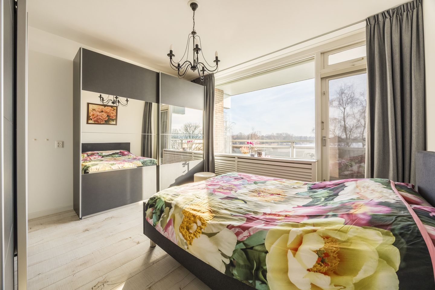 Photo 19 of Saffierstraat 21