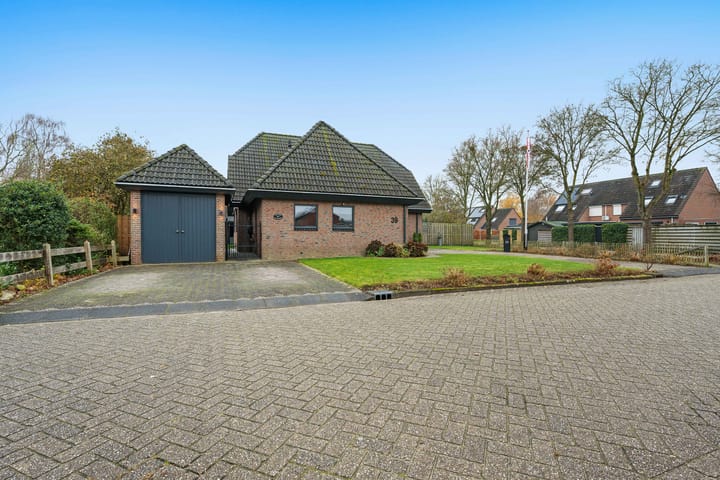 Photo 51 of Anker 39