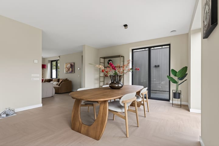 Photo 15 of Hof van Welleveld 1