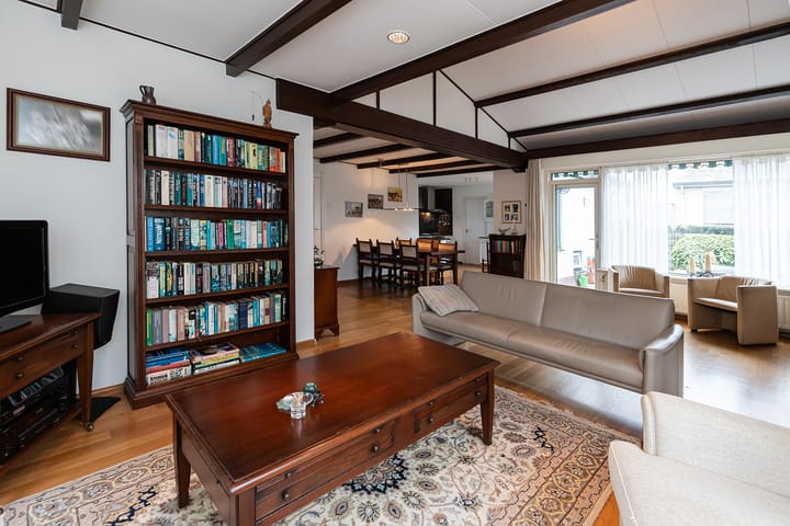 Foto 2 van Lange Tiendweg 81