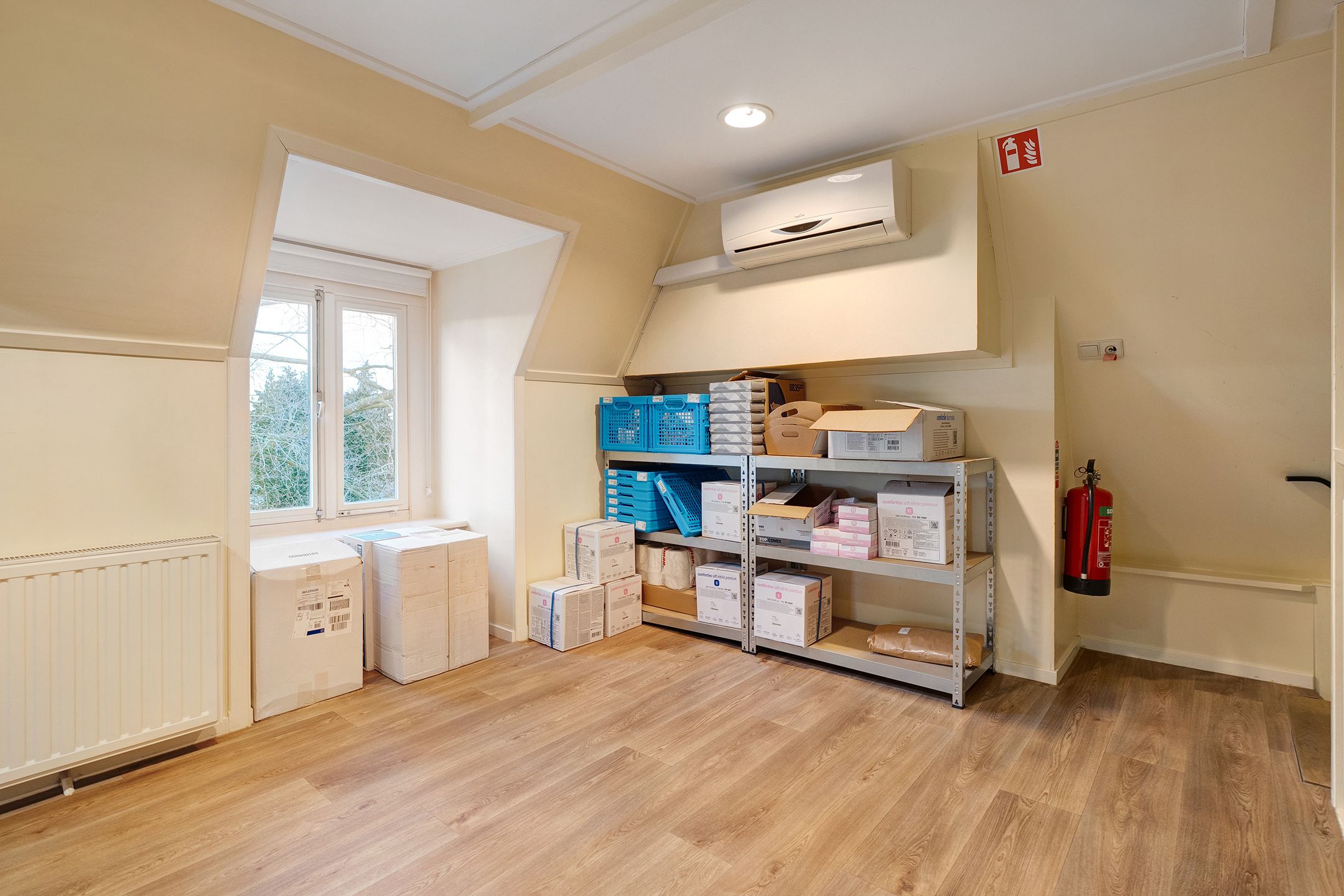 Foto 42 van Stationsweg 33