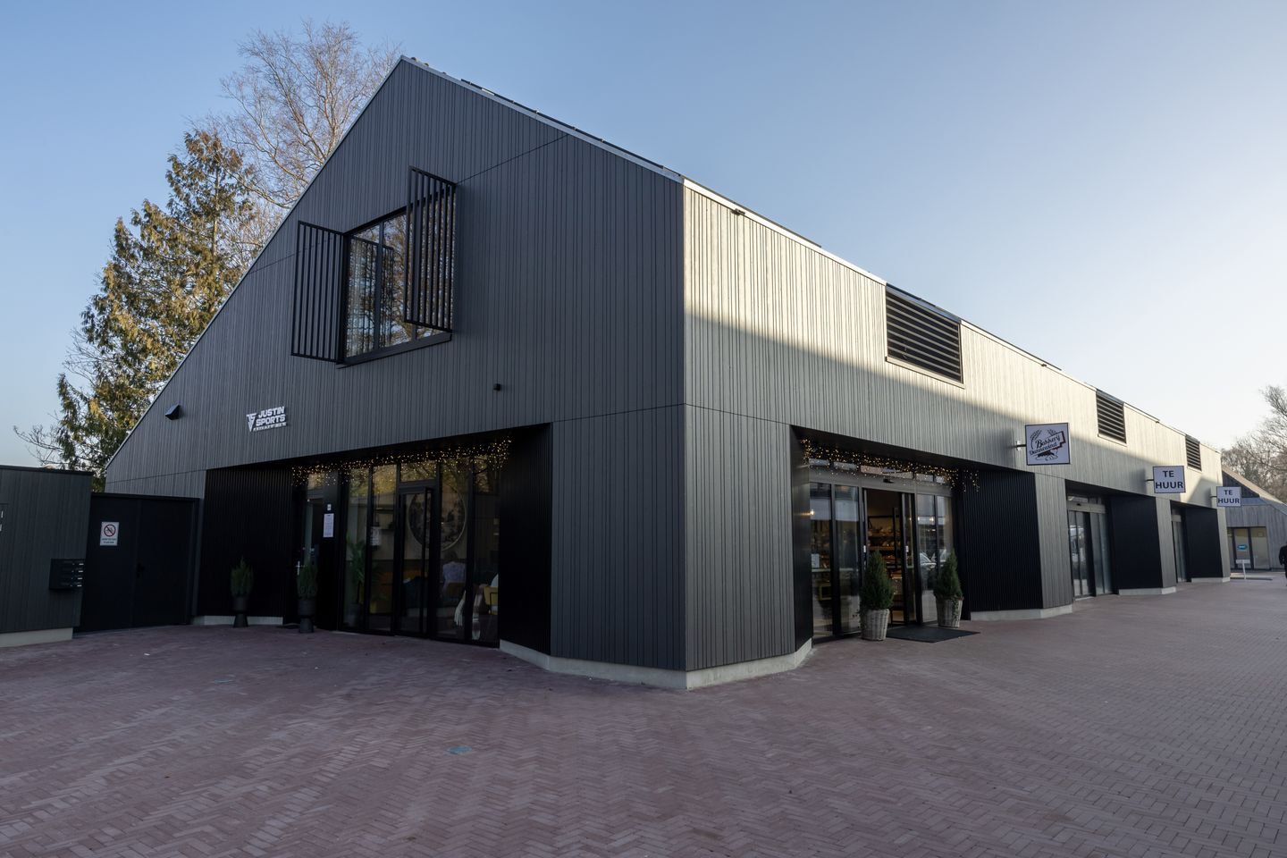 View photo 1 of Hoofdweg 208-3