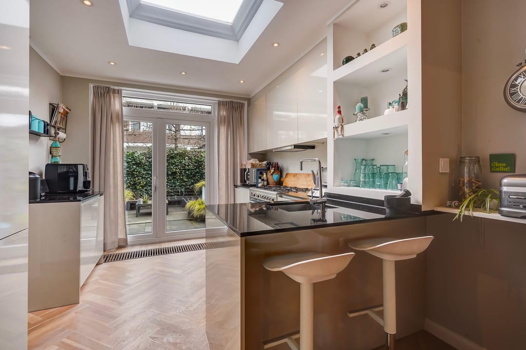 Foto 17 van van de Wateringelaan 96