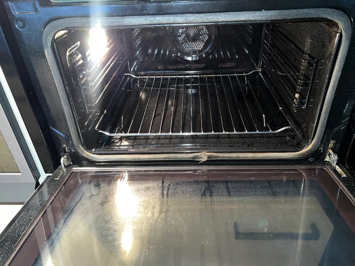 Photo 6 of Strevelsweg 122-A