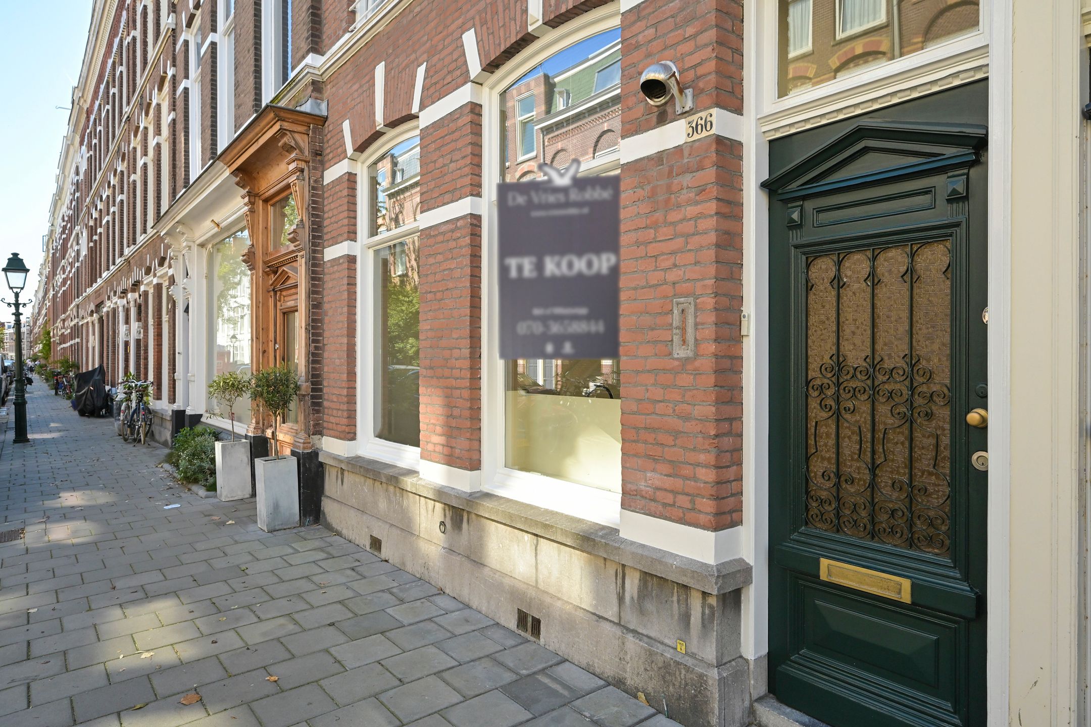 Photo 6 of Obrechtstraat 366