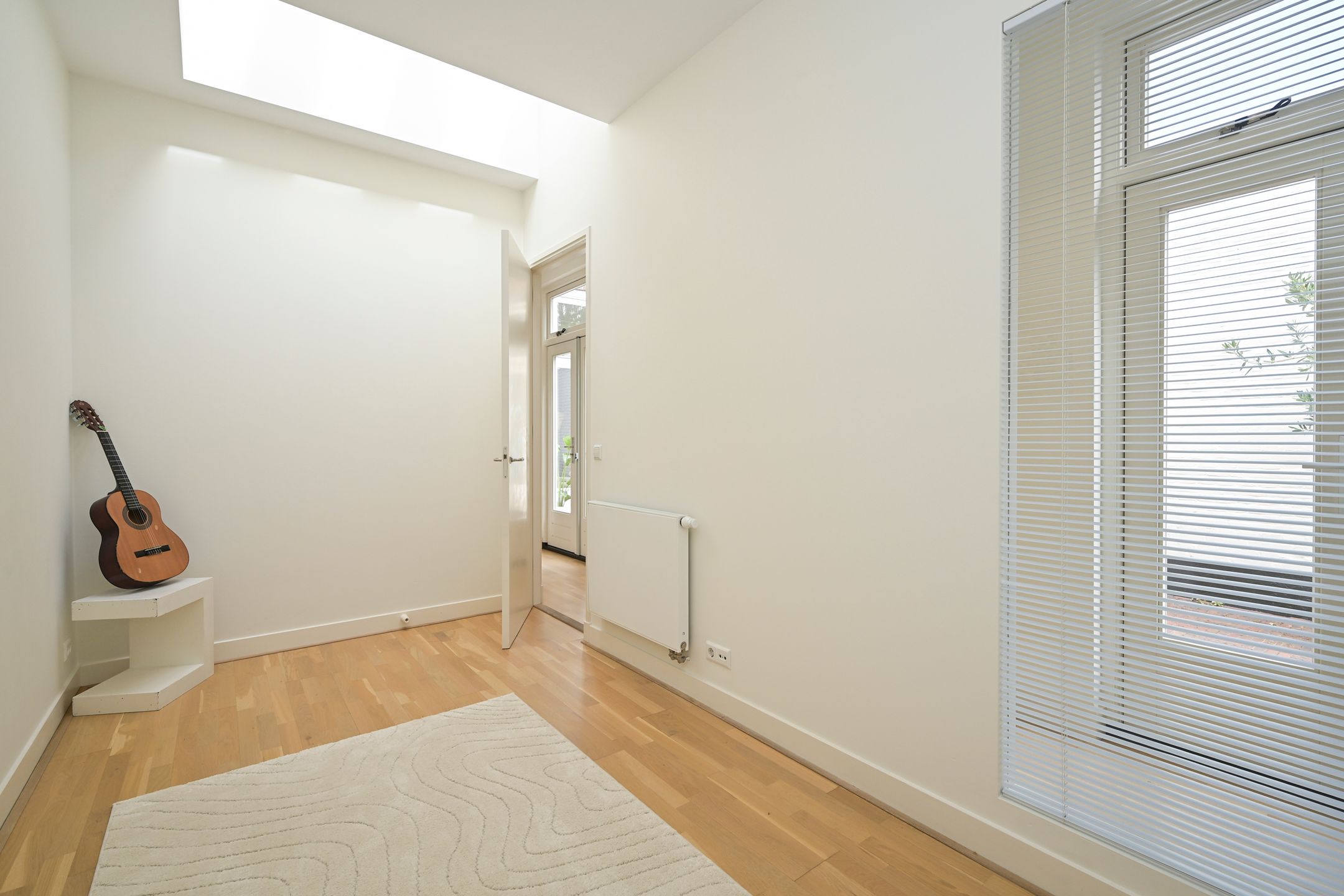 Photo 42 of Obrechtstraat 366