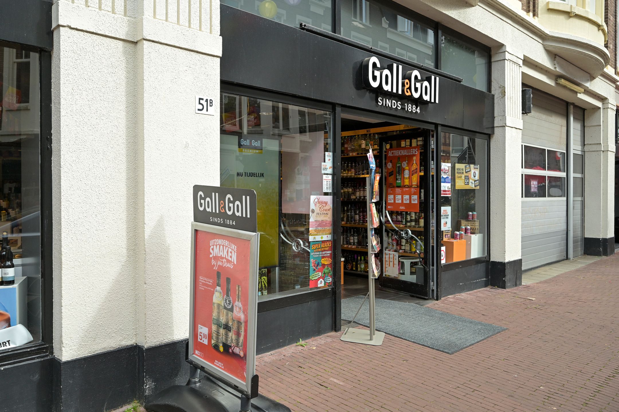 Photo 54 of Obrechtstraat 366