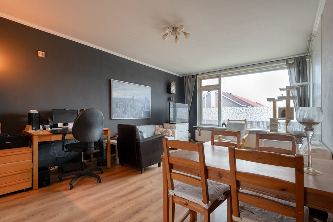 Photo 8 of Rossinistraat 42