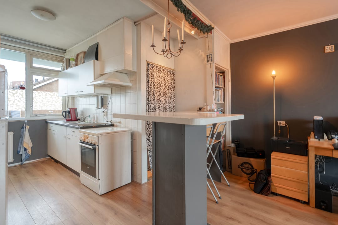 Photo 11 of Rossinistraat 42