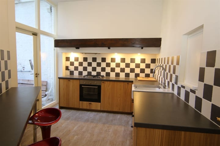 Photo 3 of Burgemeester Meineszplein 6-B