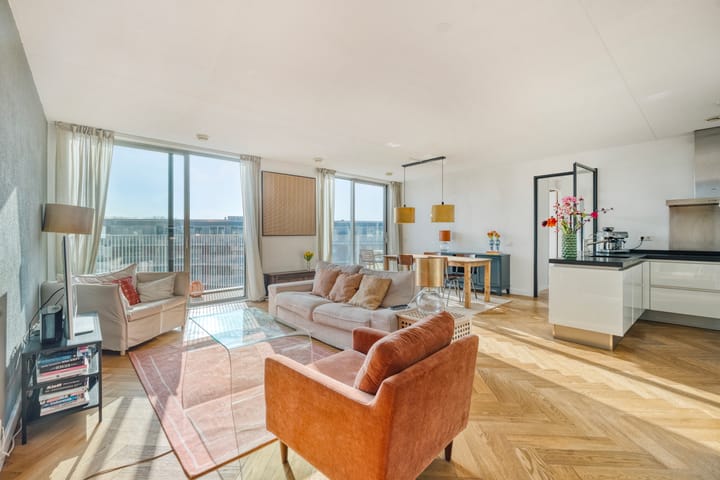 Foto 3 van Carolina MacGillavrylaan 436