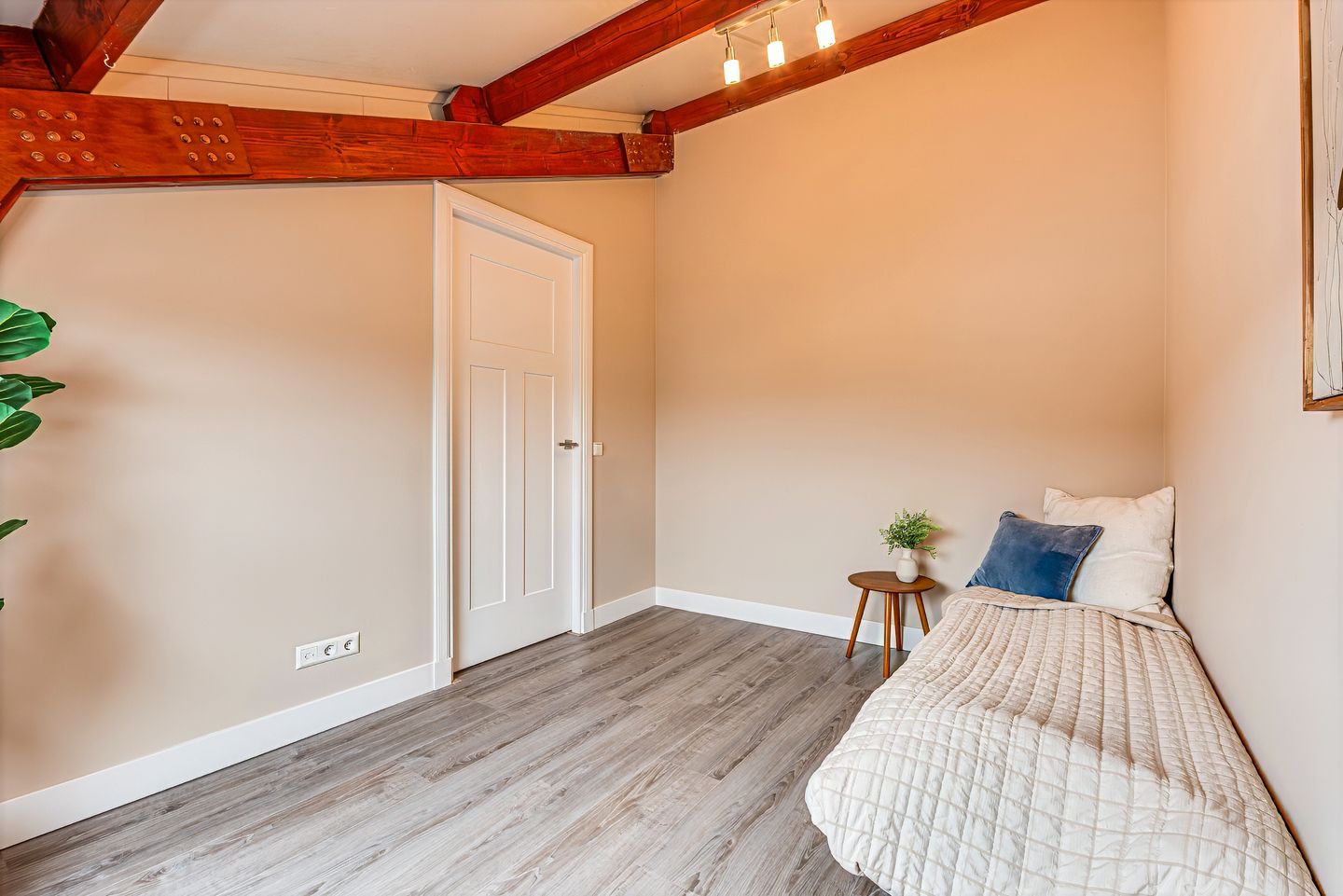 Foto 20 van Tulpstraat 63-A