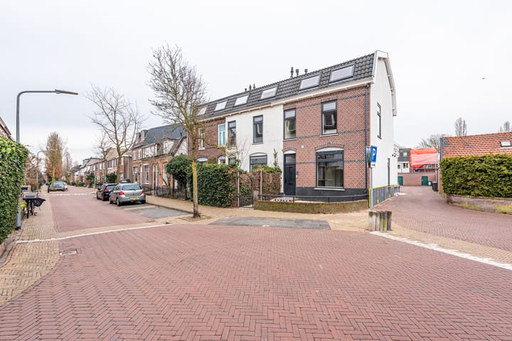 Foto 24 van Tulpstraat 63-A