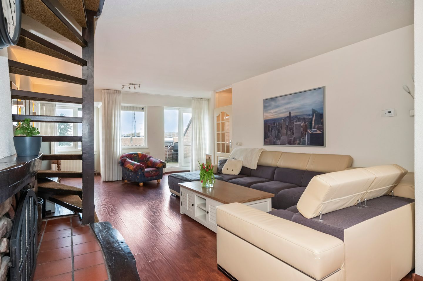 Photo 10 of Burg. Coonenplein 27