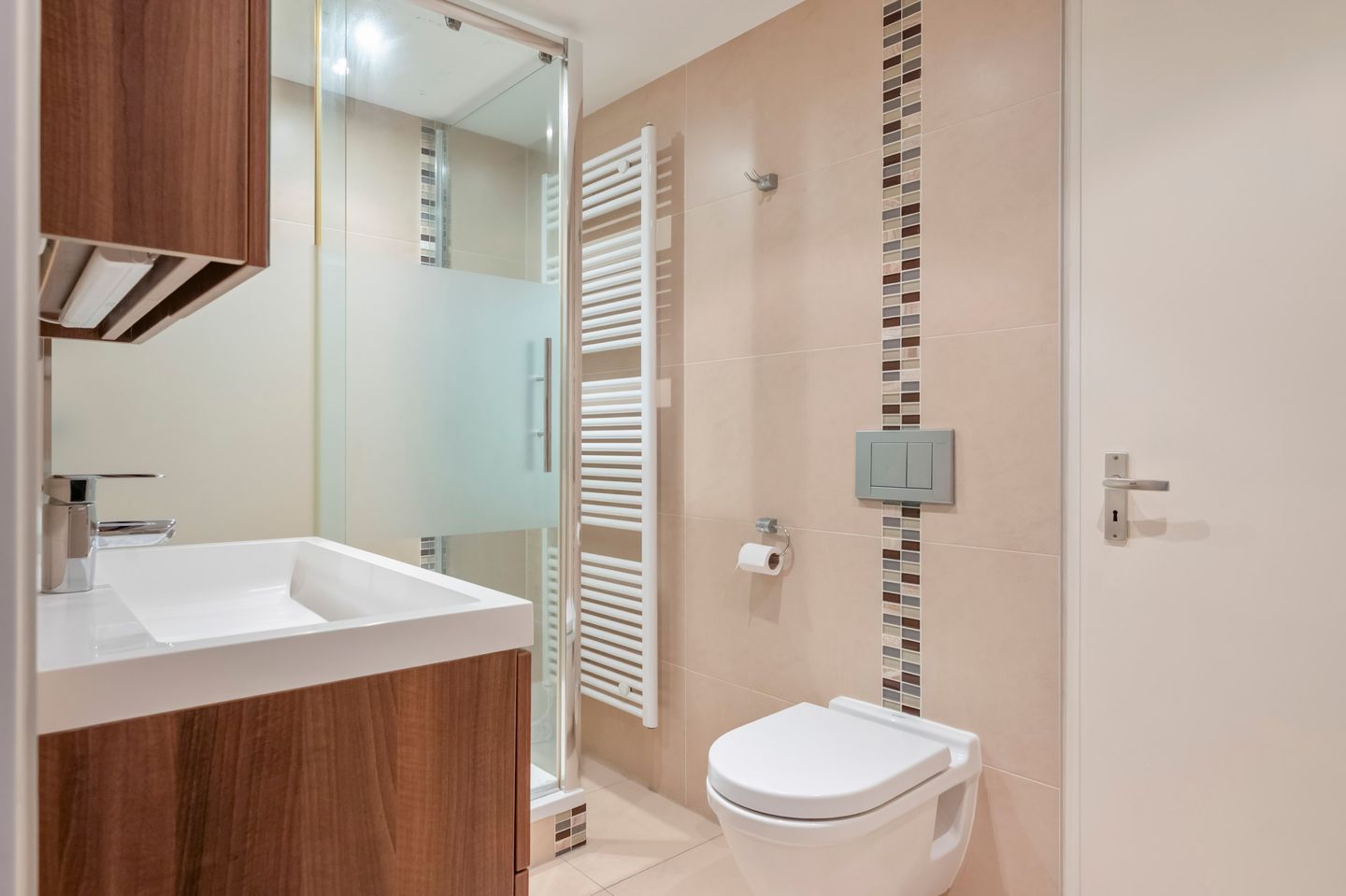 Photo 25 of Burg. Coonenplein 27