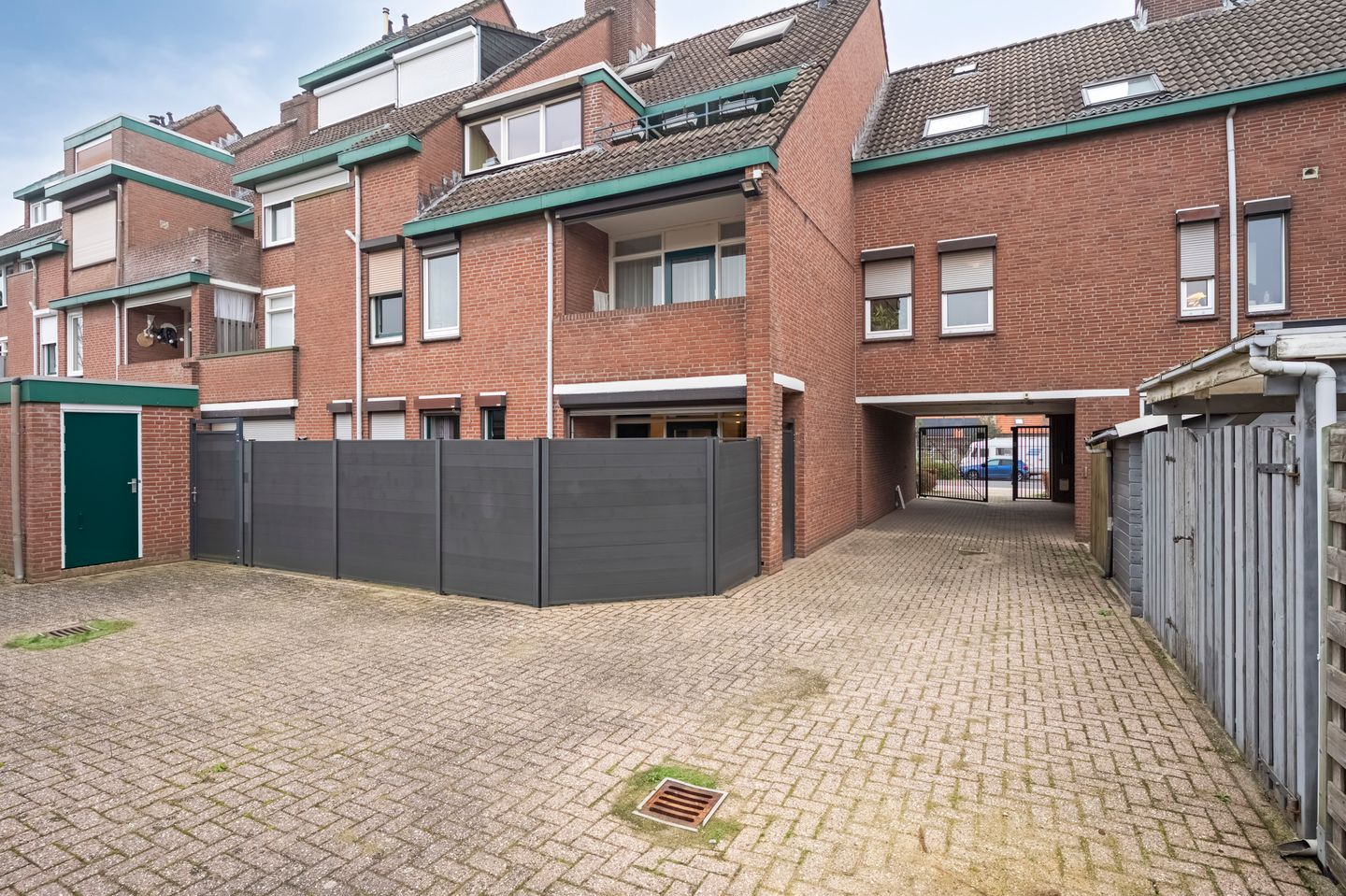 Photo 29 of Burg. Coonenplein 27