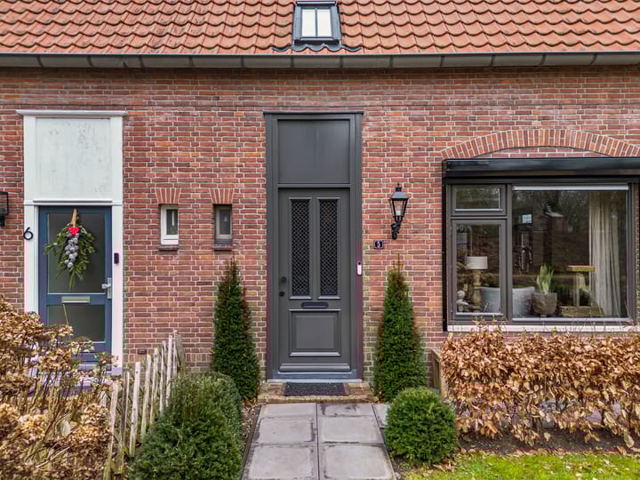 Foto 4 van Julianalaan 5