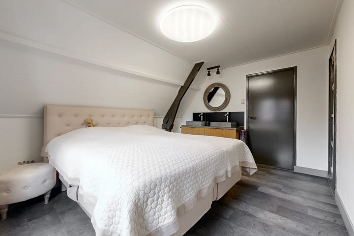 Foto 18 van Julianalaan 5