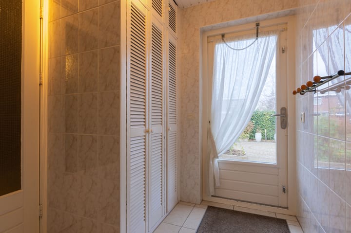 Photo 14 of Jochems 22