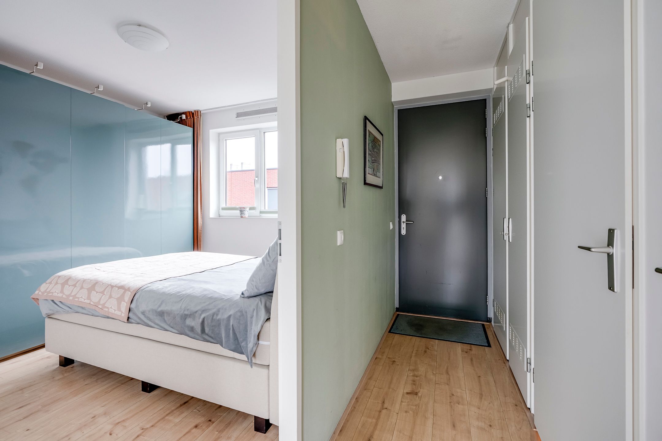 Foto 24 van Europaplein 1130