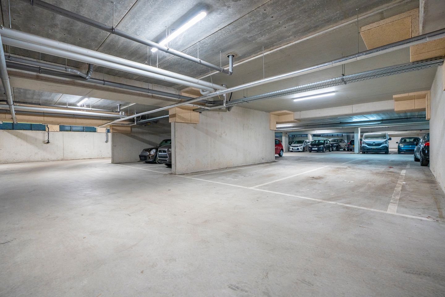 Foto 35 van Europaplein 1130