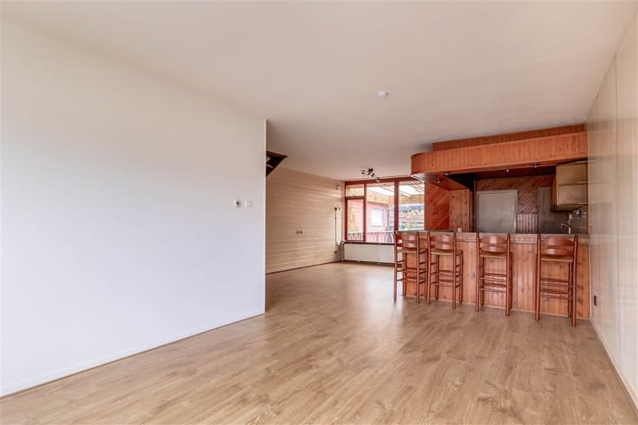 Photo 3 of Rensel 29