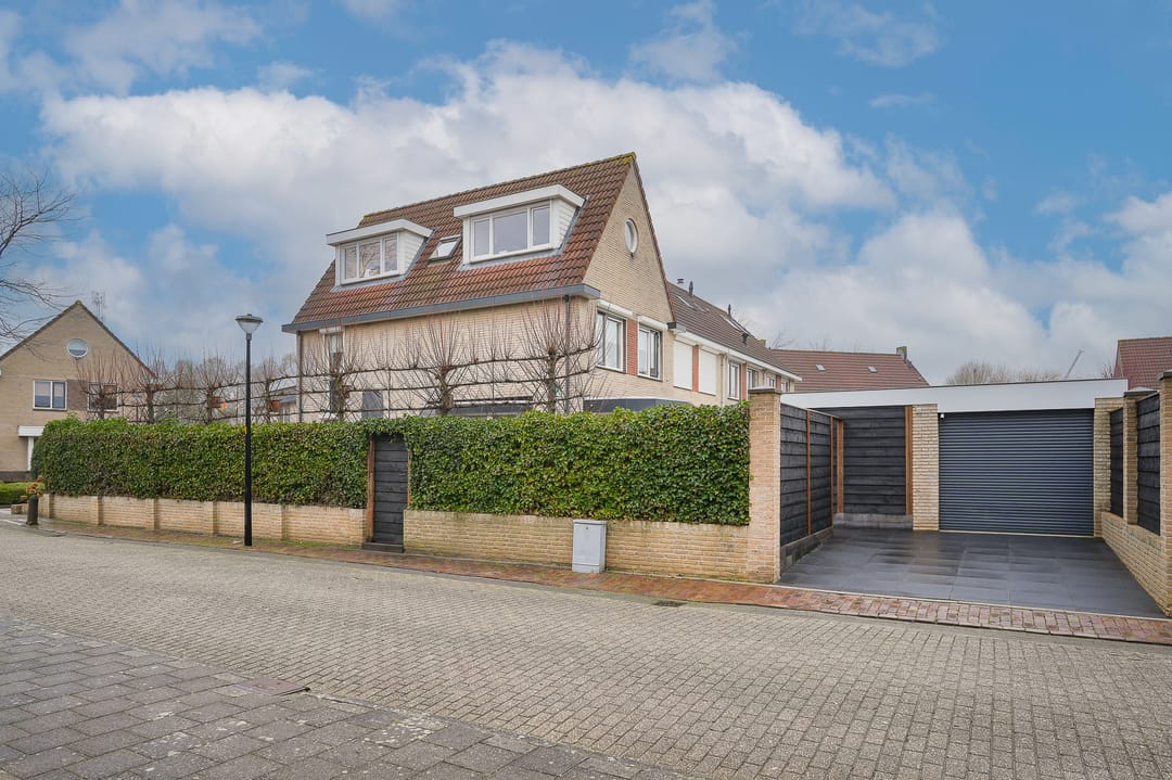 Photo 37 of Gieser Wildeman 14