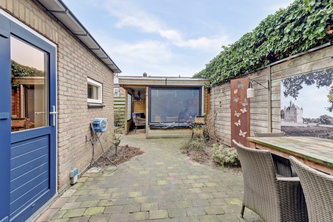 Photo 22 of Wilhelminastraat 6