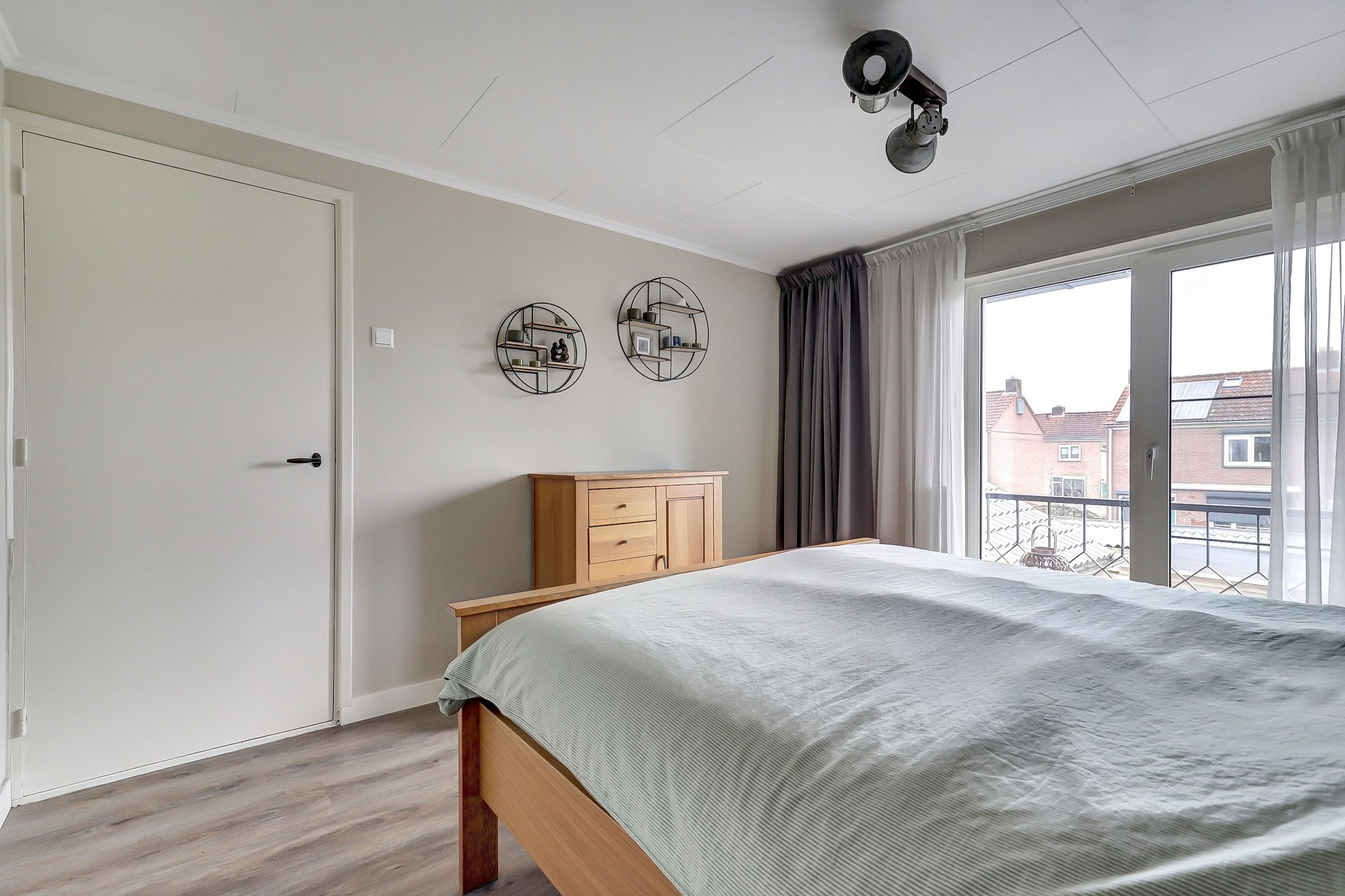 Photo 30 of Wilhelminastraat 6