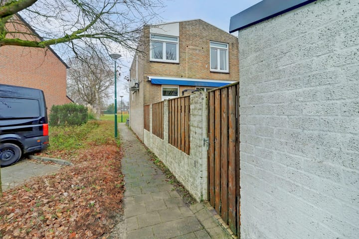 Photo 36 of Luiwerk 21