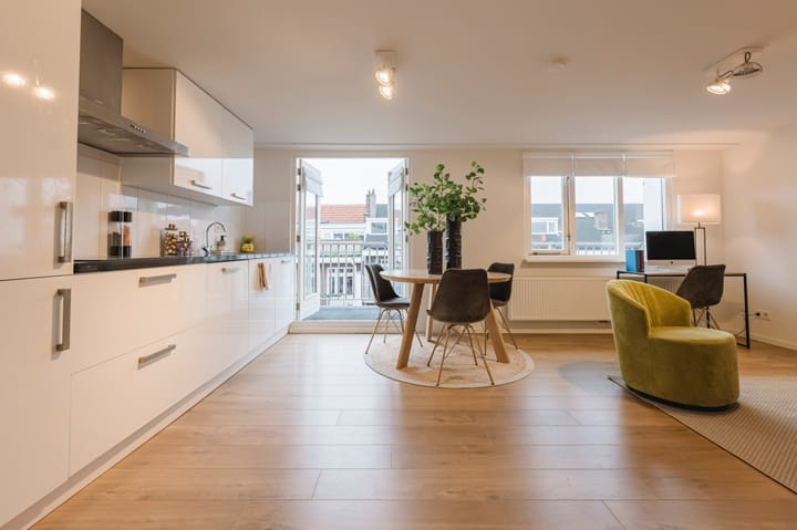 Photo 1 of Woestduinstraat 21-3