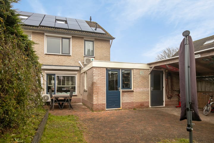 Foto 30 van Vliegersveld 13