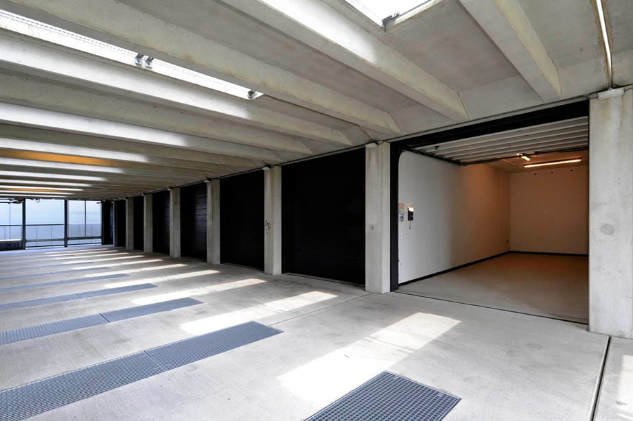 View photo 1 of Koopmanstraat 52