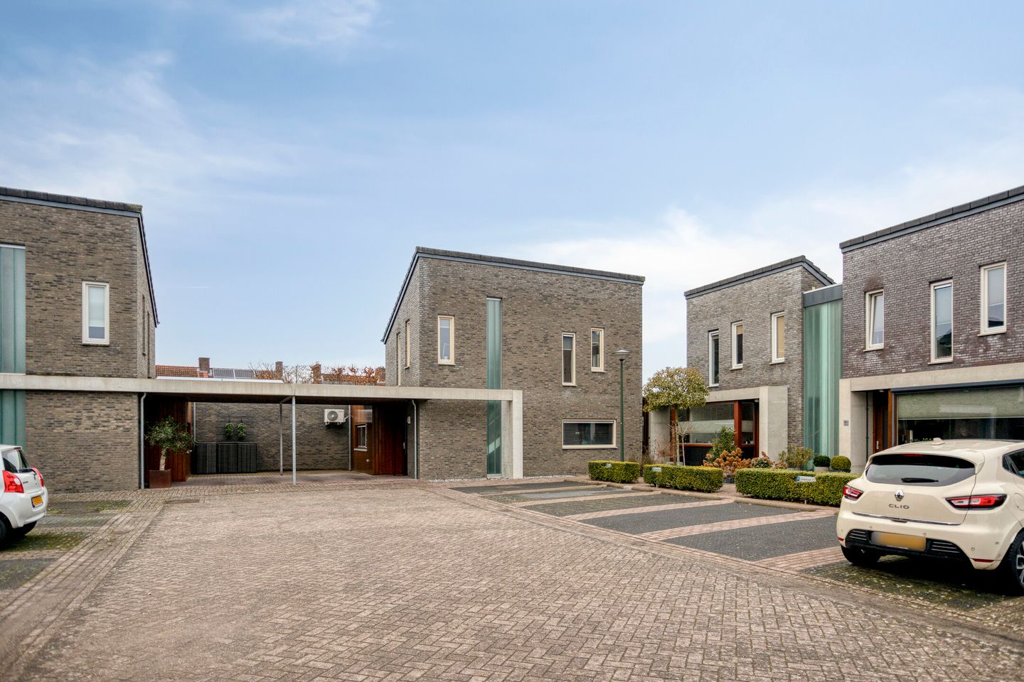 Foto 5 van Unastraat 73