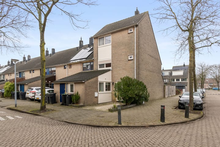 Photo 2 of Florijnstraat 2