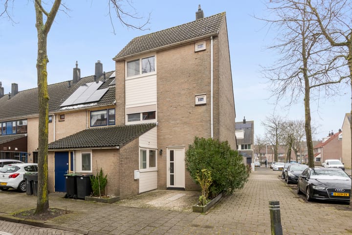 Photo 4 of Florijnstraat 2