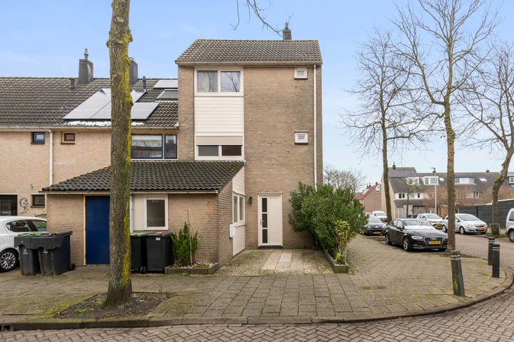 Photo 3 of Florijnstraat 2