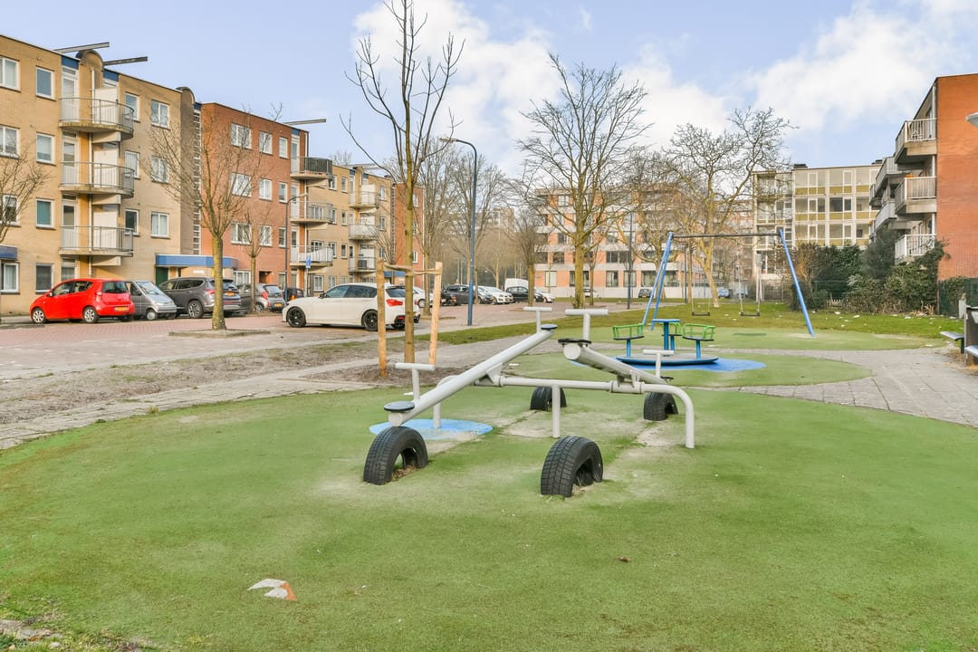 Photo 28 of Johan Hofmanstraat 321