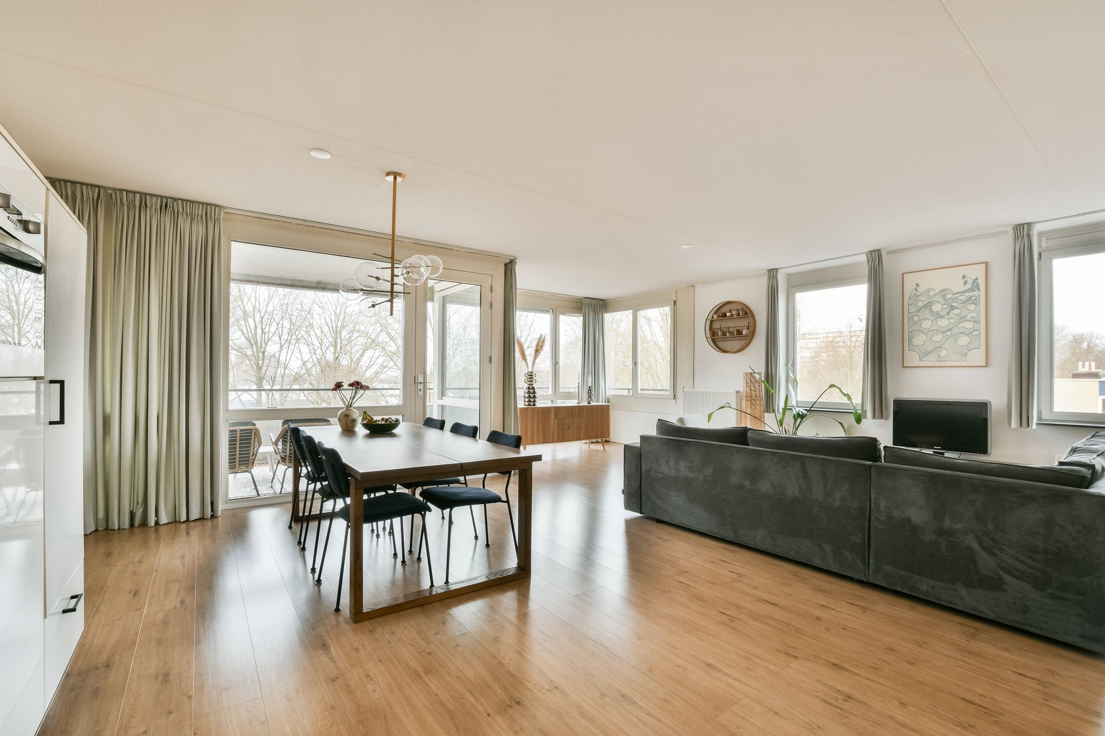 Photo 12 of Johan Hofmanstraat 321