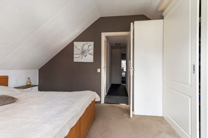 Photo 19 of Loseweg 12