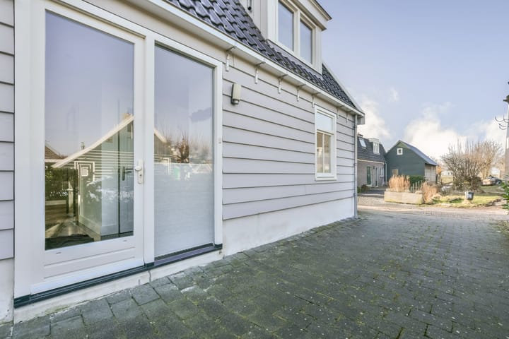 Photo 4 of Dorpsstraat 17