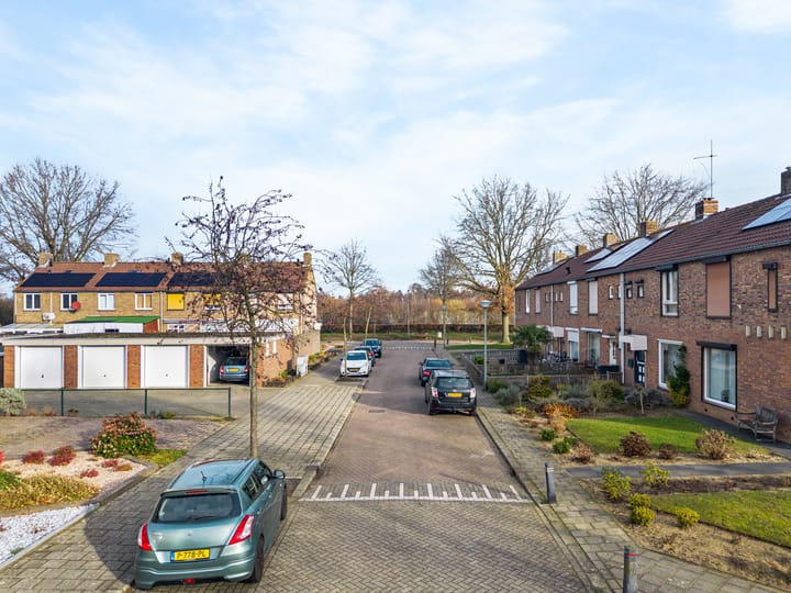 Photo 7 of Sloet van de Beelestraat 25