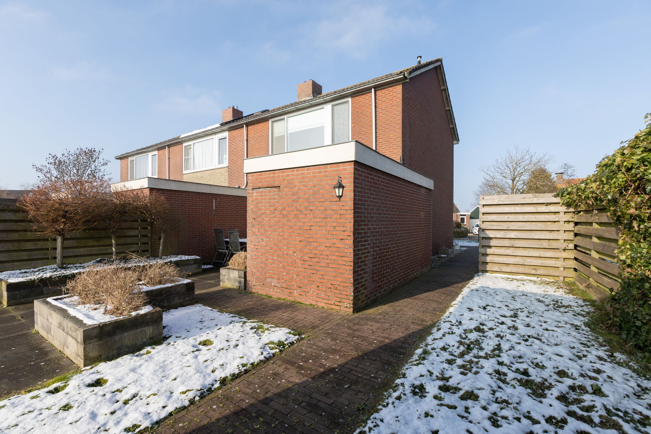 Foto 33 van Sinsmar 24