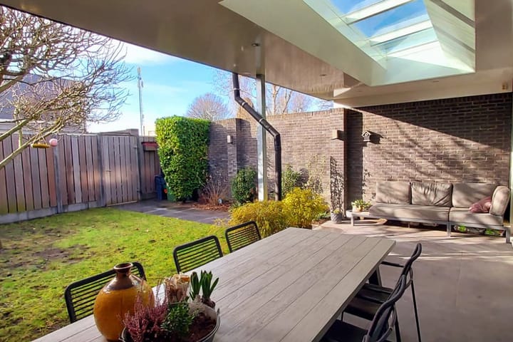 Photo 10 of Betelgeuze 2