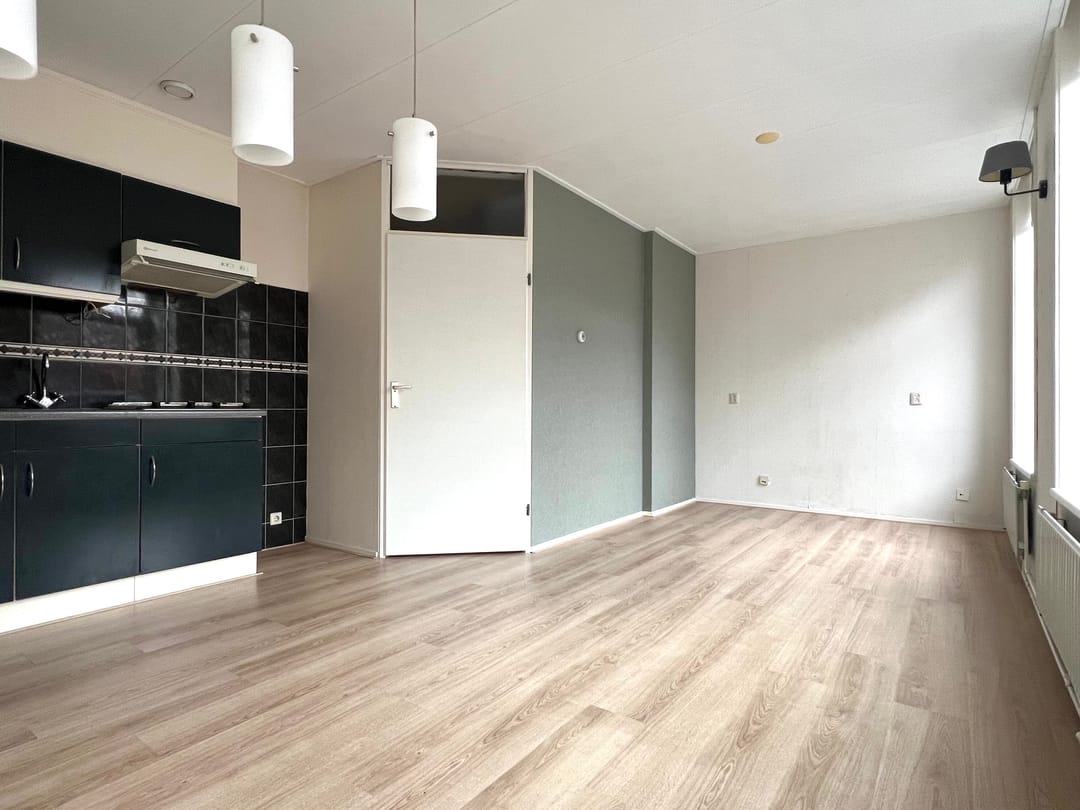 Foto 8 van Vrouwenhuisstraat 1-B