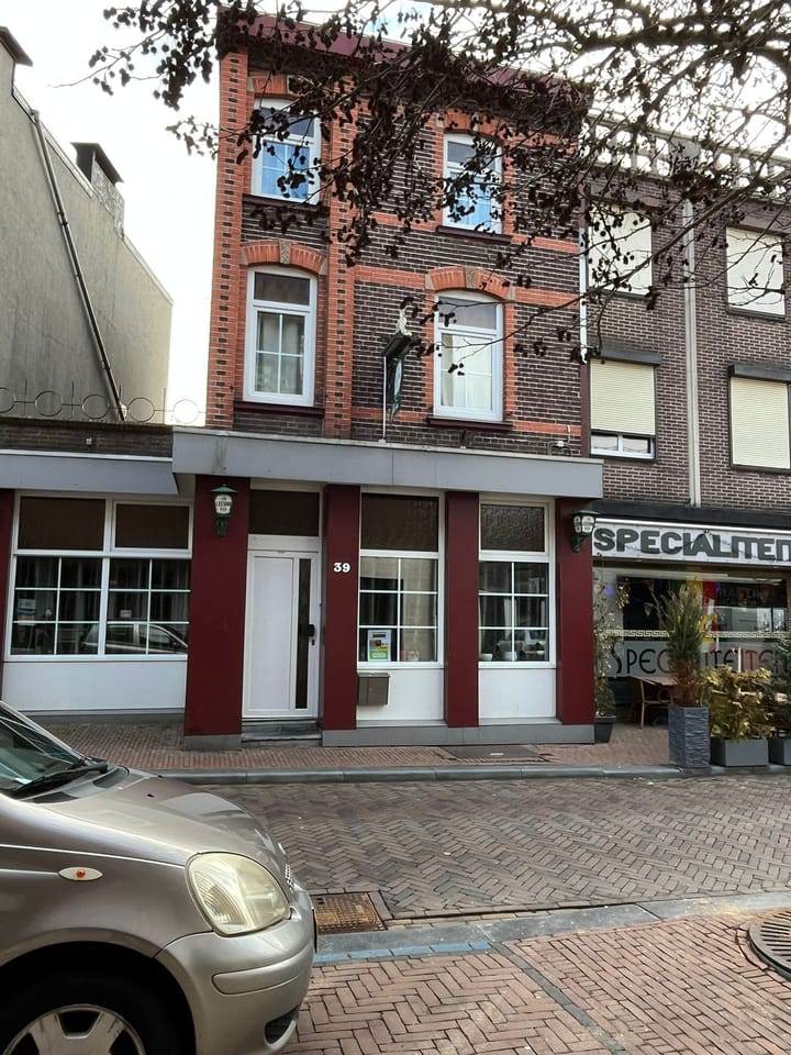 Photo 3 of Hoofdstraat 39