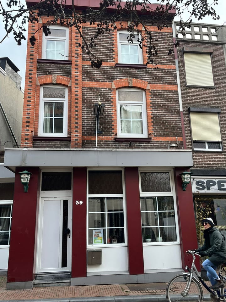 Photo 2 of Hoofdstraat 39