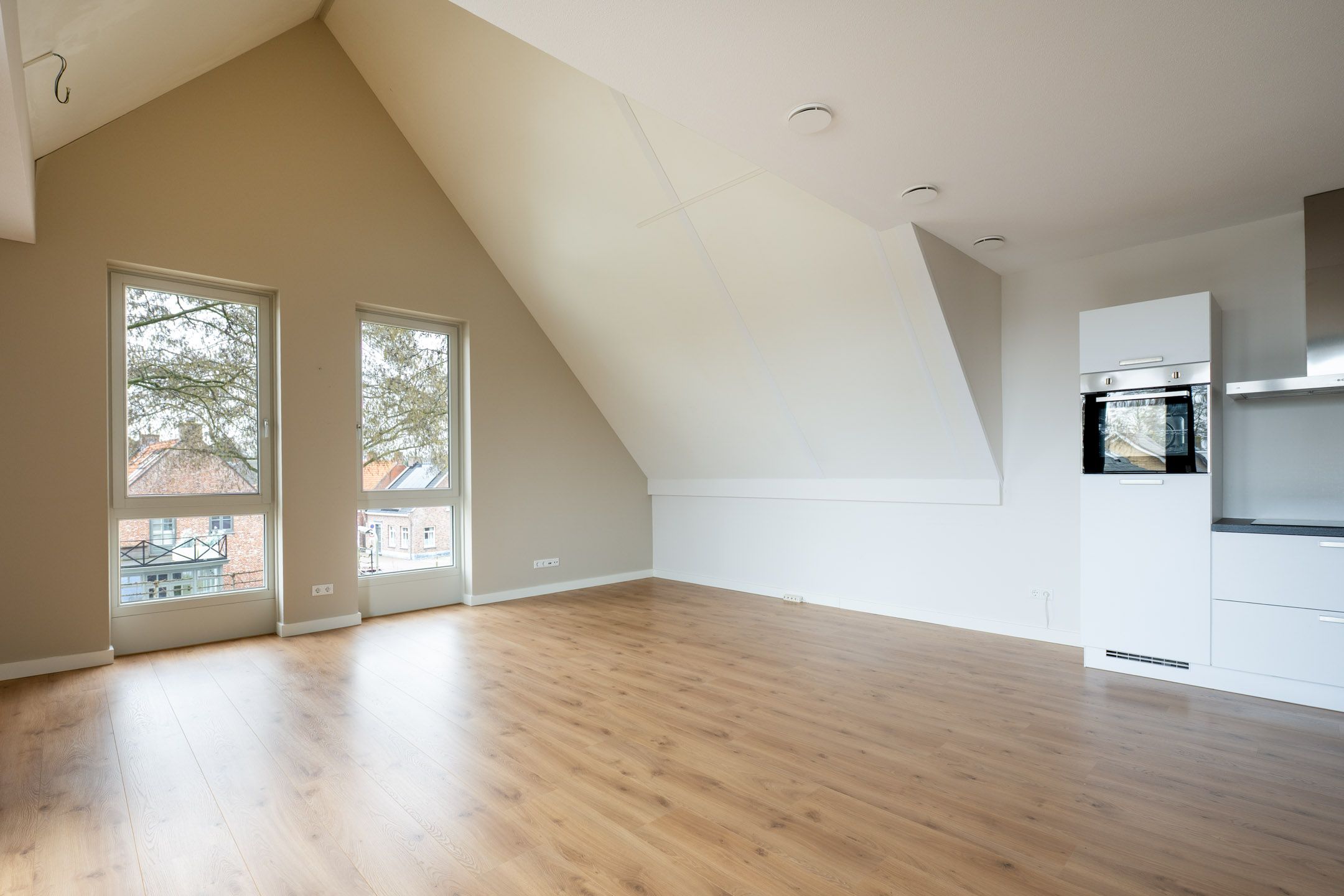 Foto 3 van Roosendaalsestraat 56-E