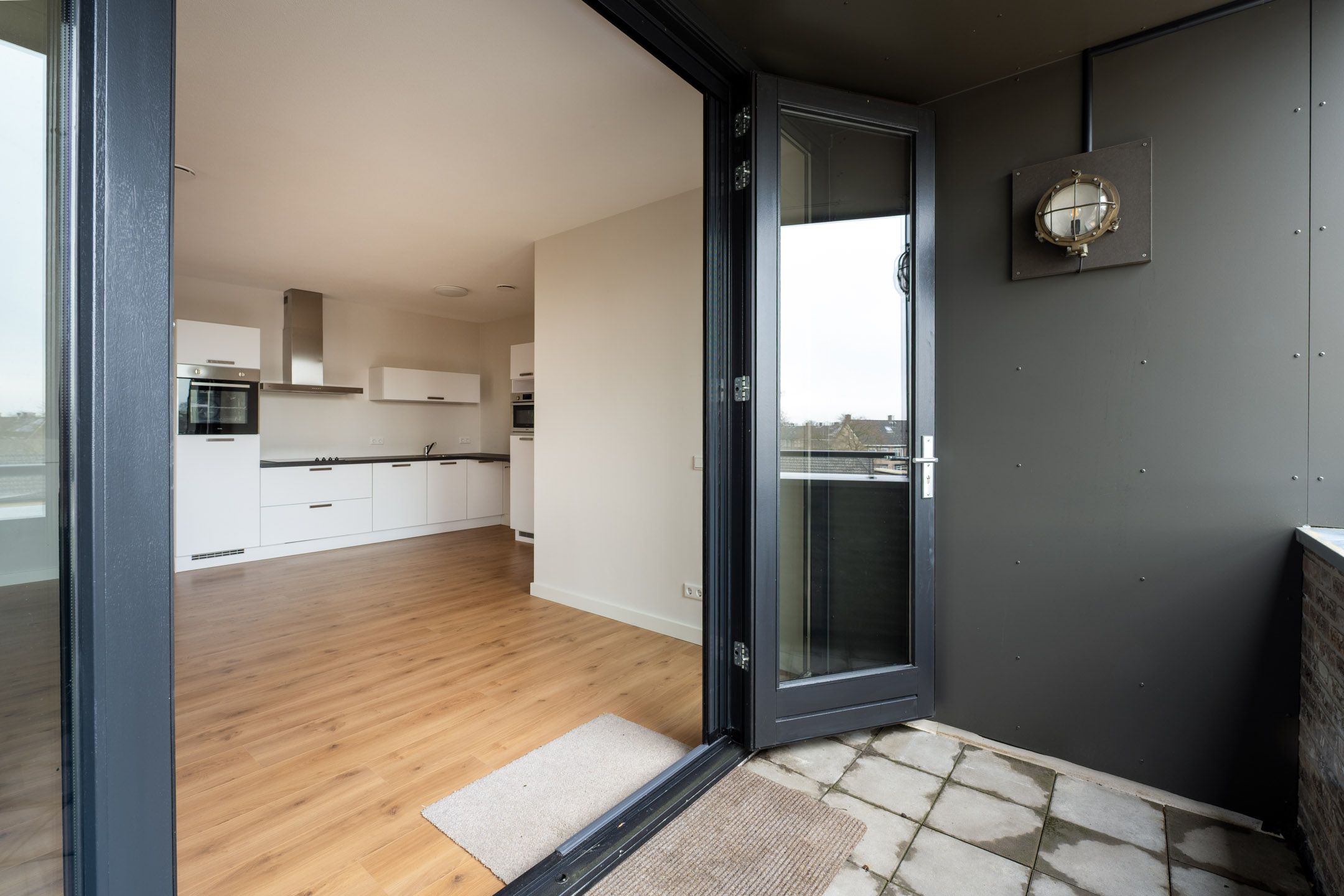 Foto 9 van Roosendaalsestraat 56-E